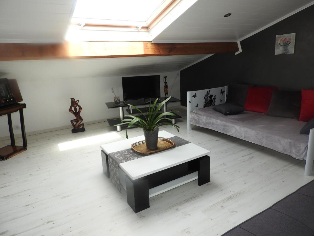 Appartement Mansarde Et Climatise 50 M2 Pompignan  Exterior photo